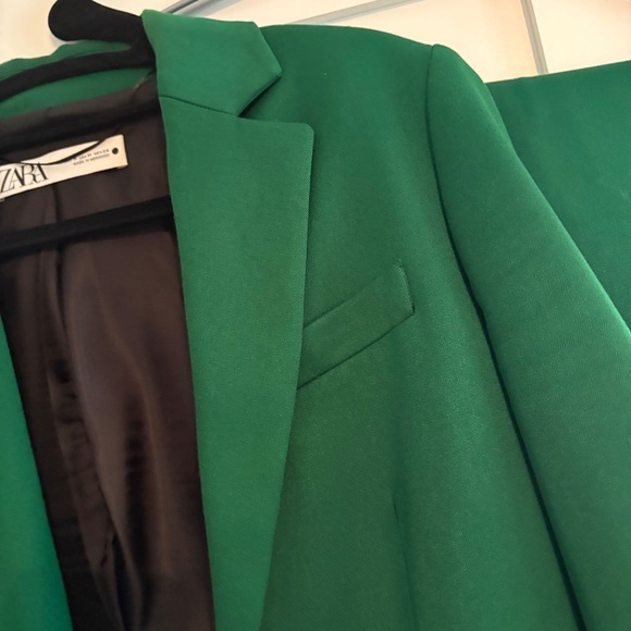 Dark green ZARA matching suit - Picture 3 of 5